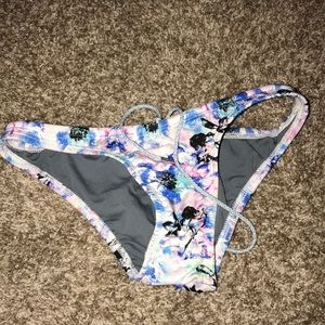 Swim suit bottoms